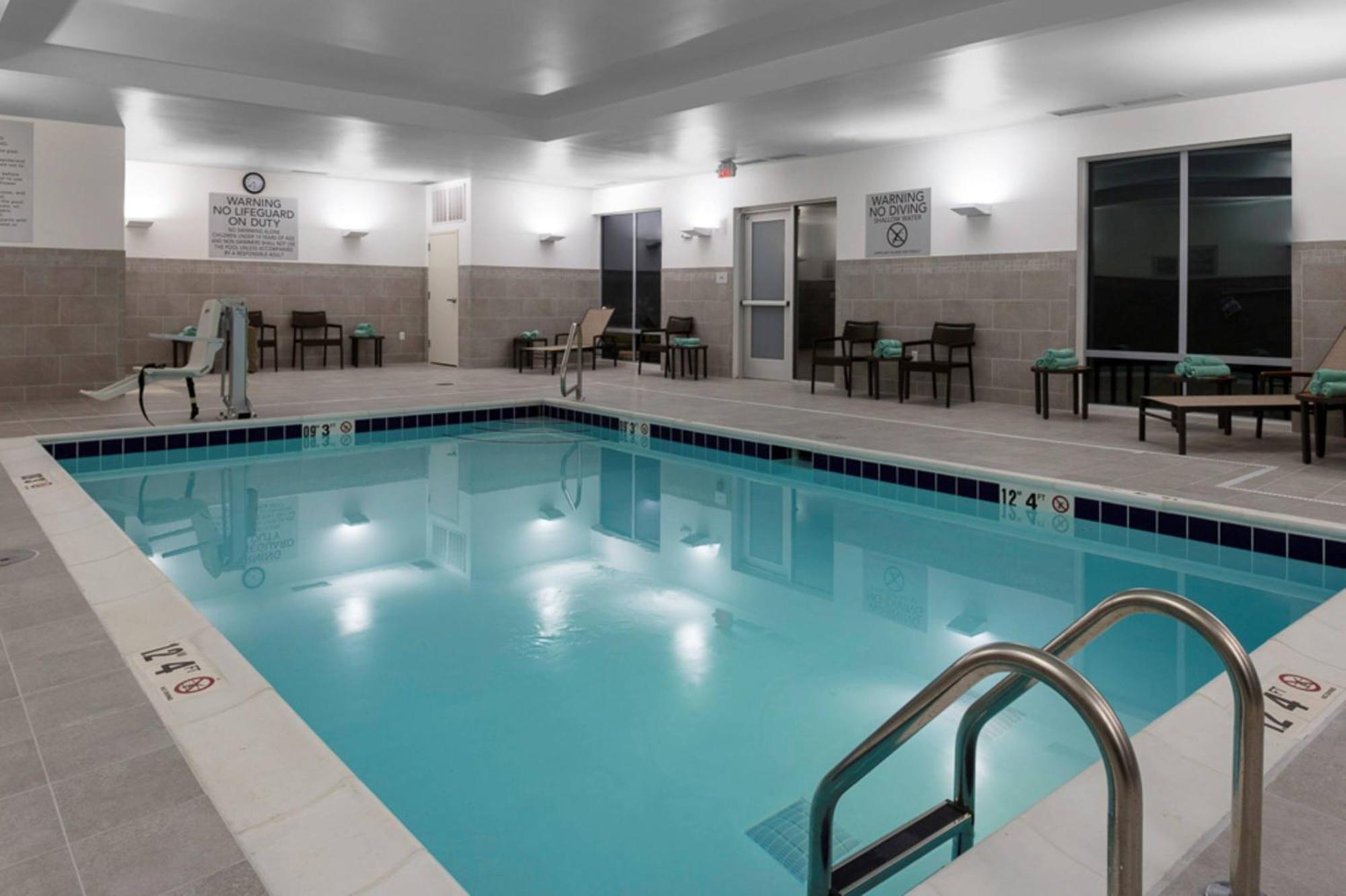 Courtyard By Marriott Indianapolis West-Speedway Otel Dış mekan fotoğraf