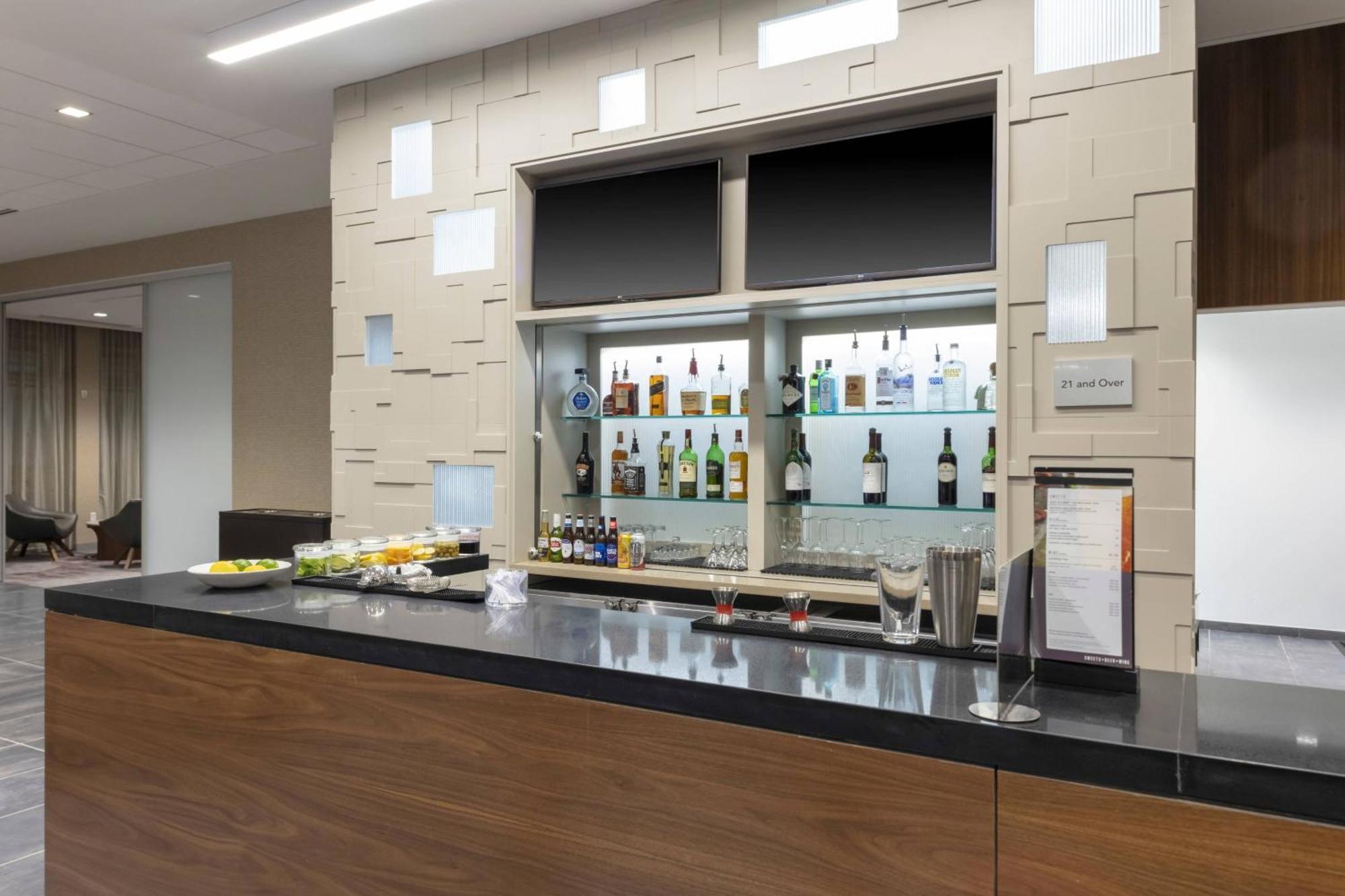 Courtyard By Marriott Indianapolis West-Speedway Otel Dış mekan fotoğraf