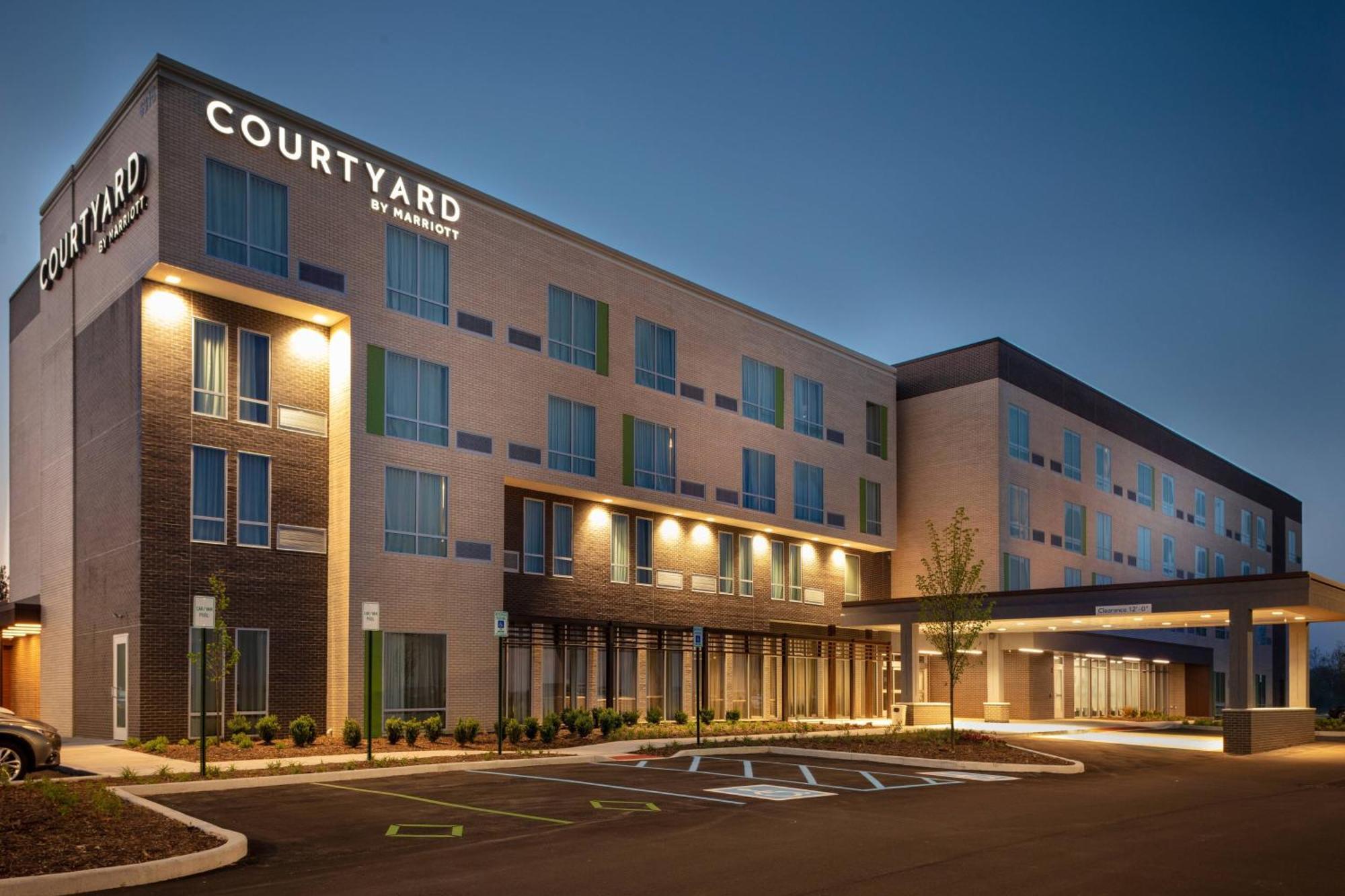 Courtyard By Marriott Indianapolis West-Speedway Otel Dış mekan fotoğraf