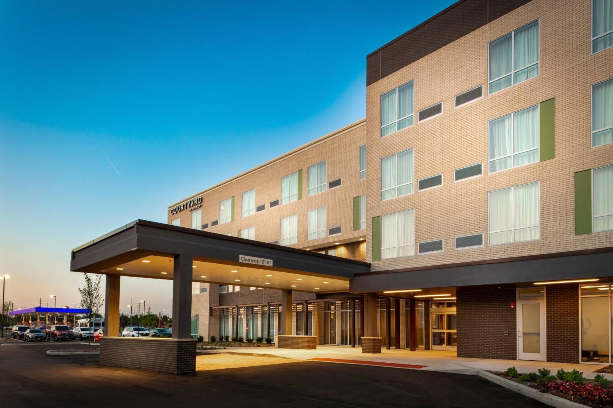 Courtyard By Marriott Indianapolis West-Speedway Otel Dış mekan fotoğraf